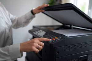 Come si fa a vedere il livello di inchiostro nella stampante Canon